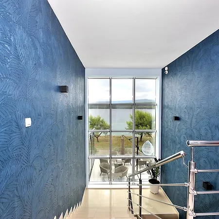 Antica-seafront With Comfortable And Pool Hotel Stari Grad (Hvar)