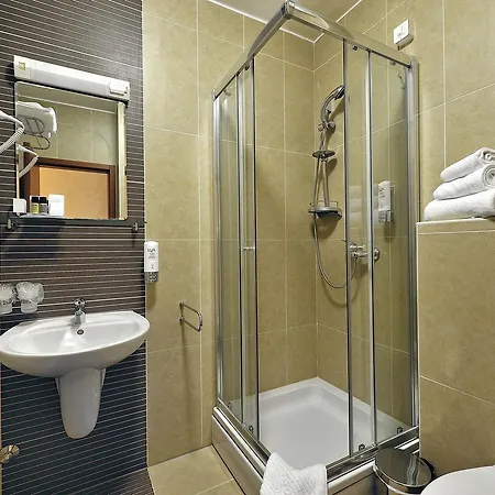 Antica-seafront With Comfortable And Pool Hotel Stari Grad (Hvar)