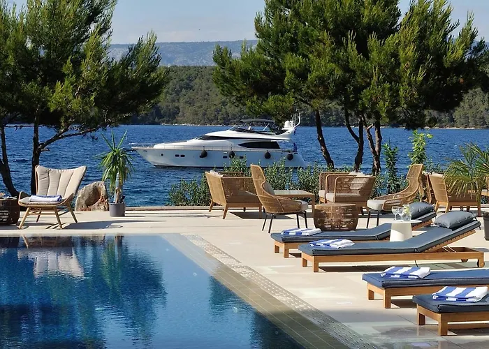 Antica 4*