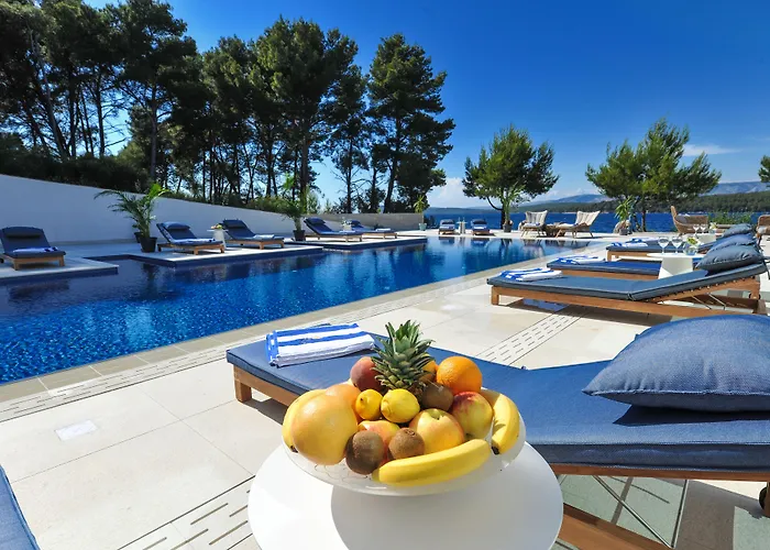 Antica 4*